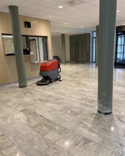 polering marmor golv